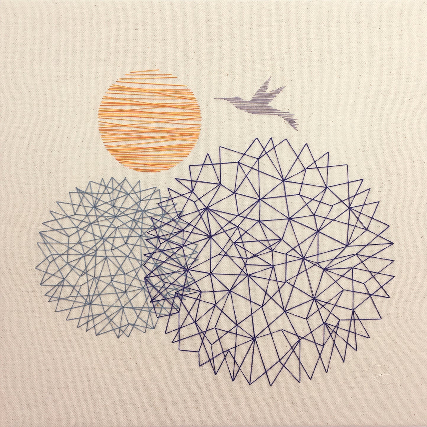 Trio circulaire avec soleil et colibri